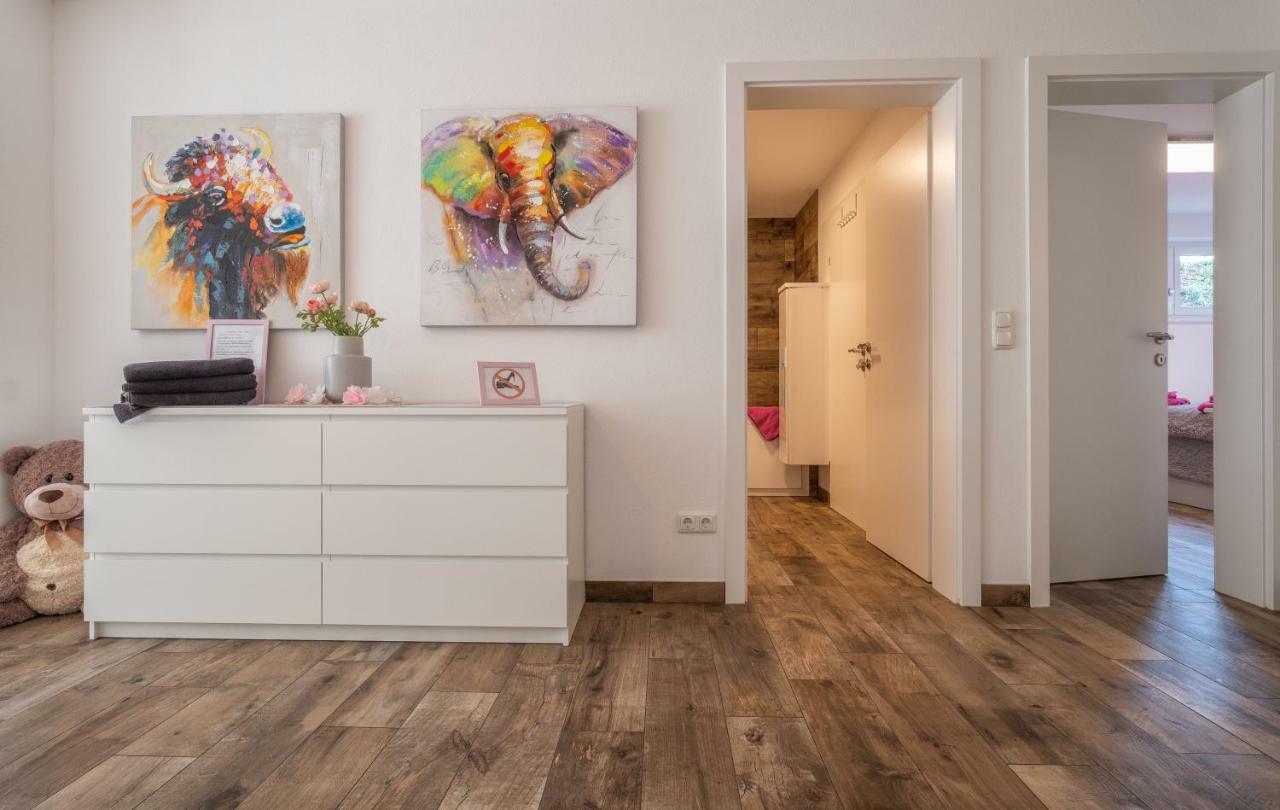 Moderne Souterrain-Wohnung Anif Dış mekan fotoğraf
