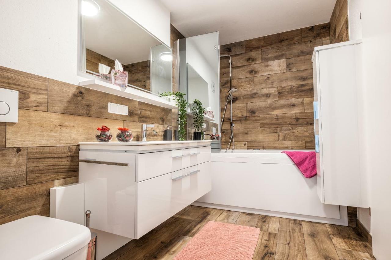 Moderne Souterrain-Wohnung Anif Dış mekan fotoğraf